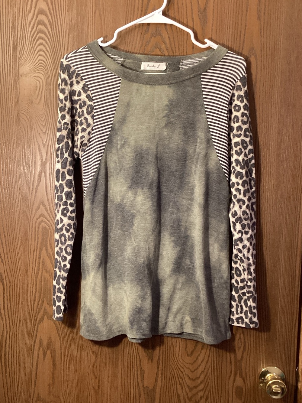 Cozy Olive Tie-Dye Raglan Long Sleeve Top with Leopard Sleeves